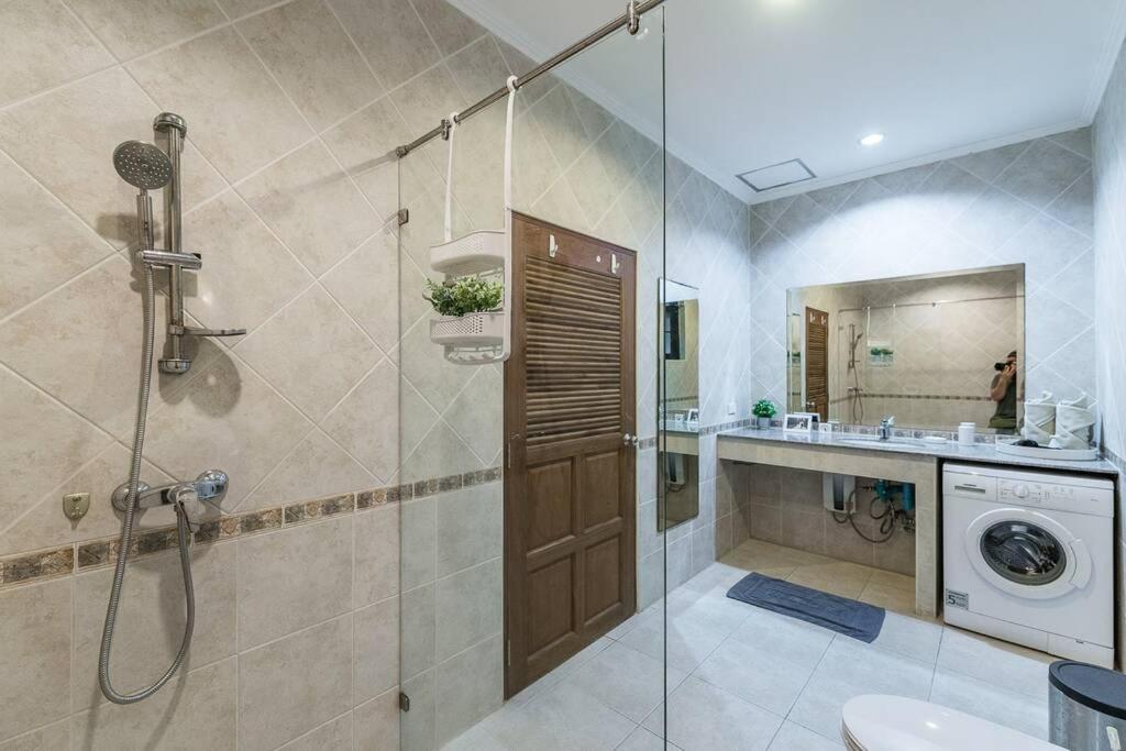 Anb Poolvilla 3Br Walk Private Beach In Pratamnak Pattaya Exteriér fotografie